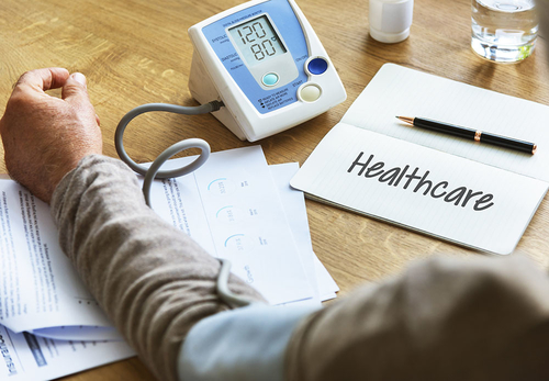 Últimas noticias de la empresa sobre La conexión entre la diabetes y la presión arterial